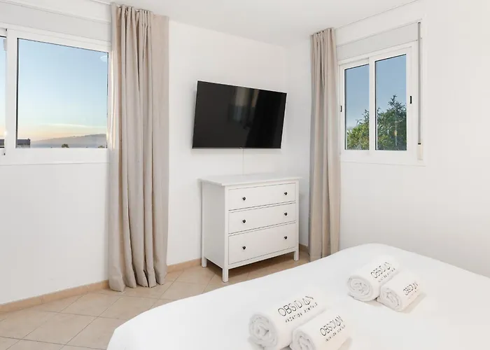 Obsidian Olivino Apartament *