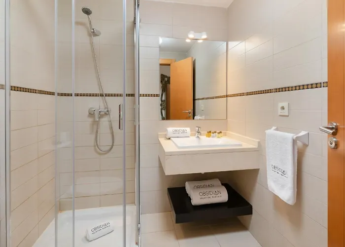 Obsidian Olivino Apartament *